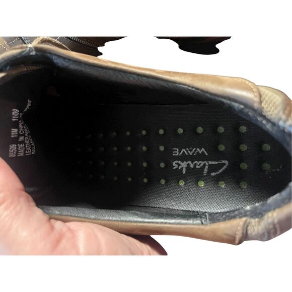 Clarks Womens Wave Olive Green Leather Lace Up Sneaker Walking Shoes Size 11M - Picture 11 of 12